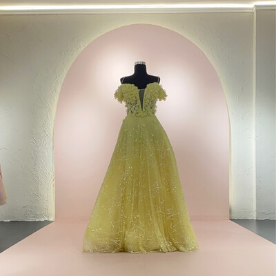 PRECIO REBAJADO -	Vestido	color	Amarillo		de	Talla: 	12