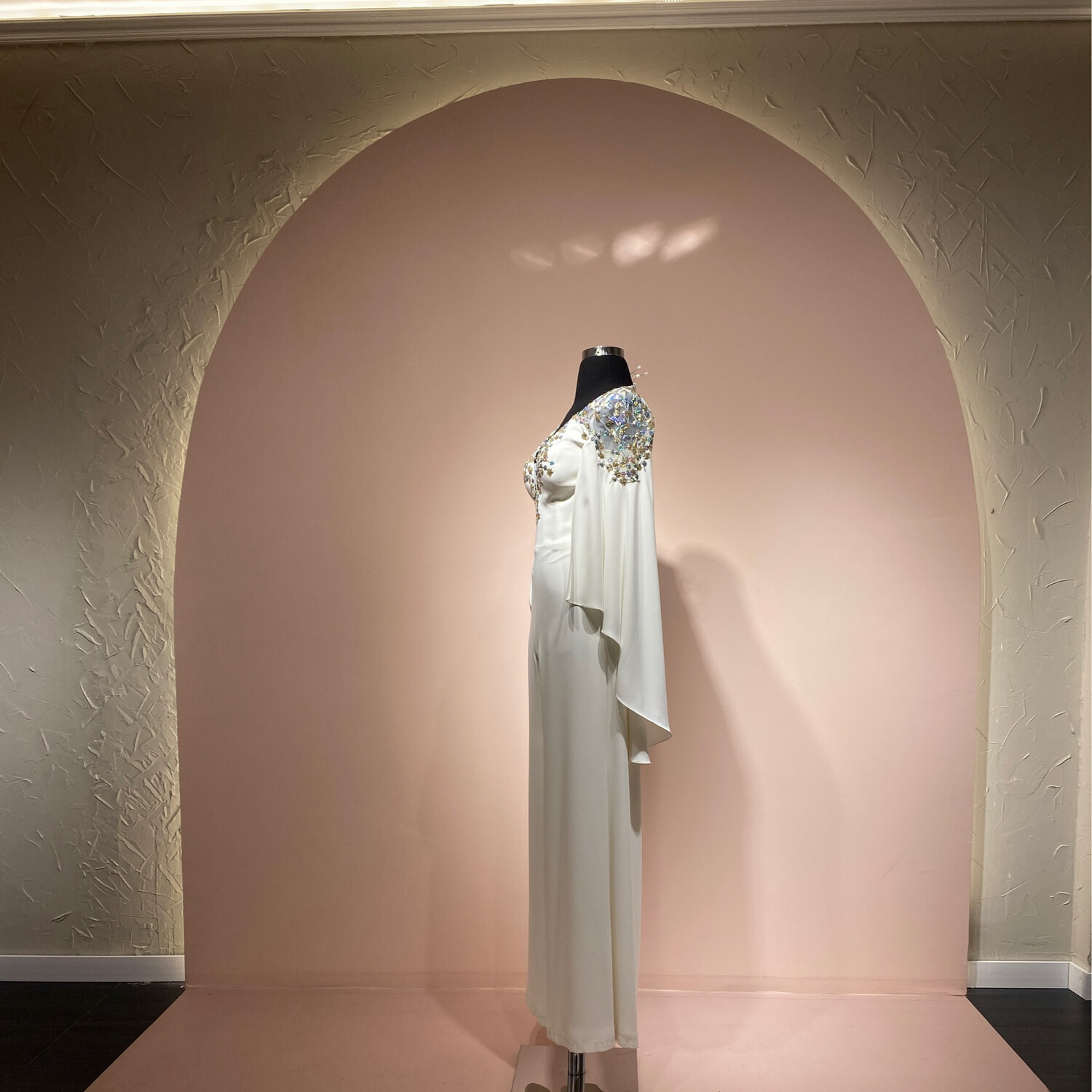 JUMPSUIT LARGO	COLOR	BLANCO	WHITE	DE	TALLA:	40	EU	/	8	US