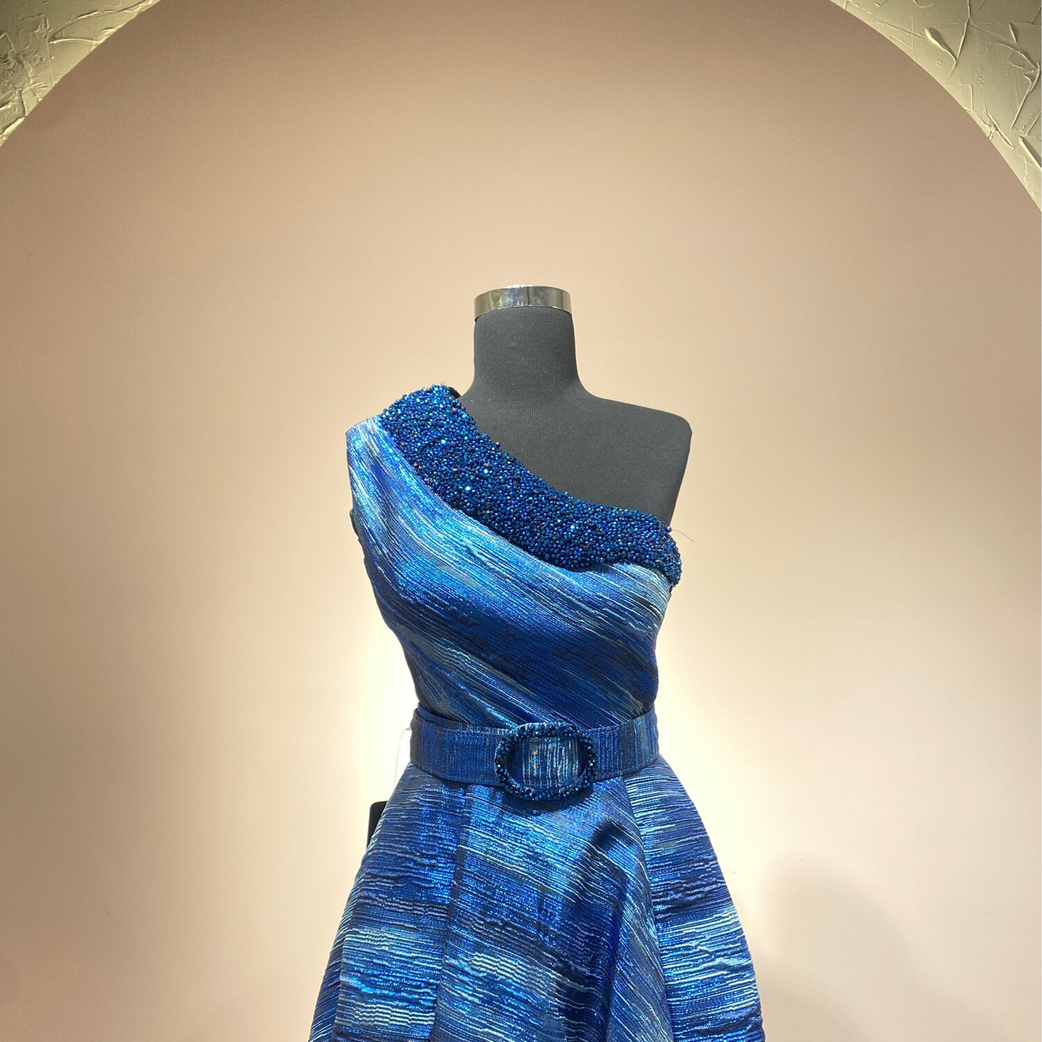 Vestido largo color azul royal, talla 48 - XL