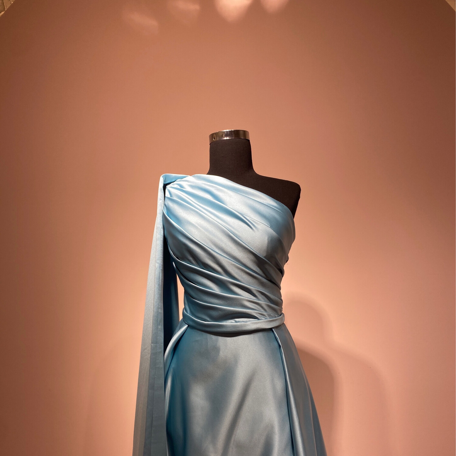 VESTIDO LARGO COLOR CELESTE TALLA 38/S