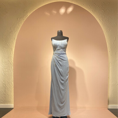VESTIDO LARGO COLOR CELESTE TALLA 14/M