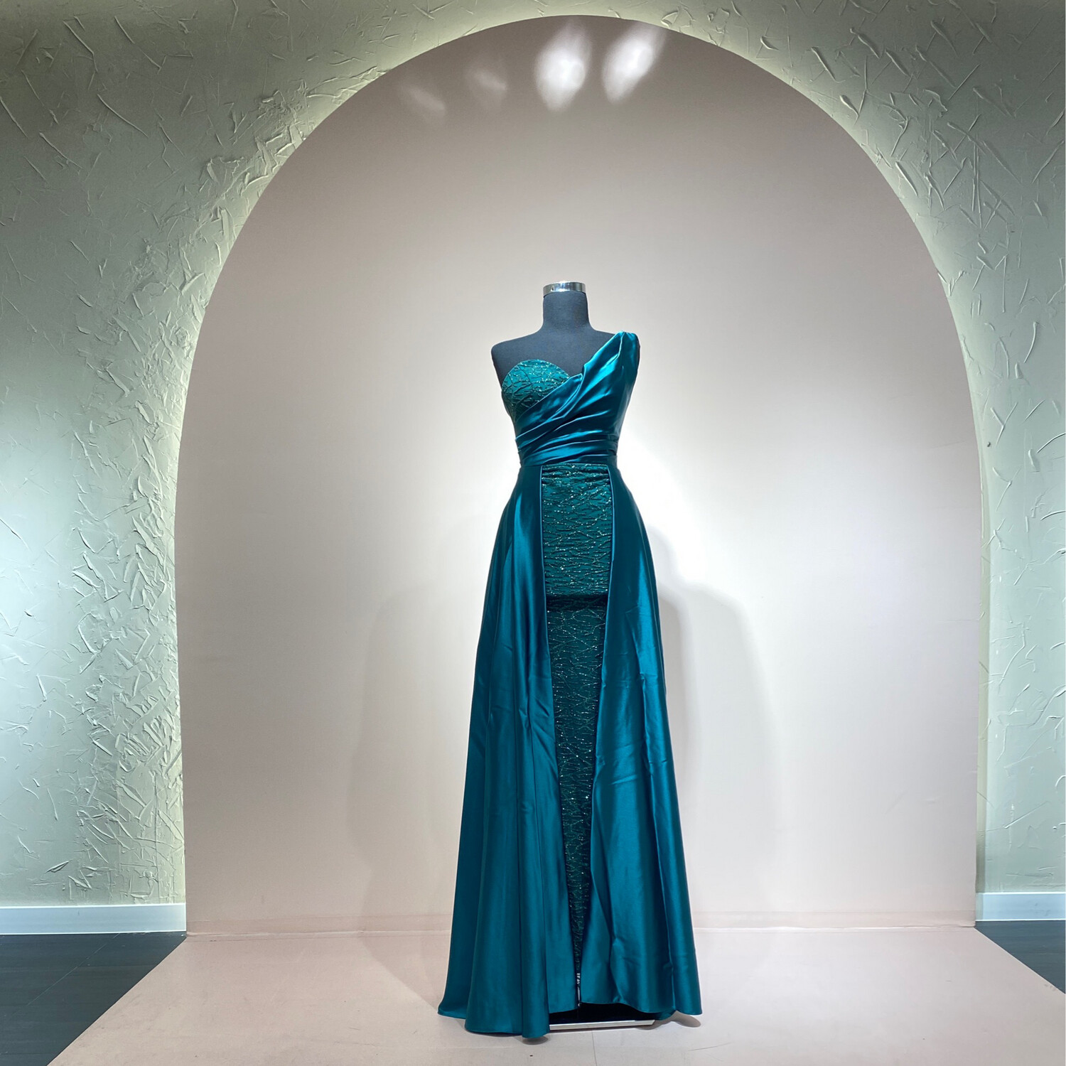 VESTIDO LARGO COLOR VERDE TALLA 1/XS