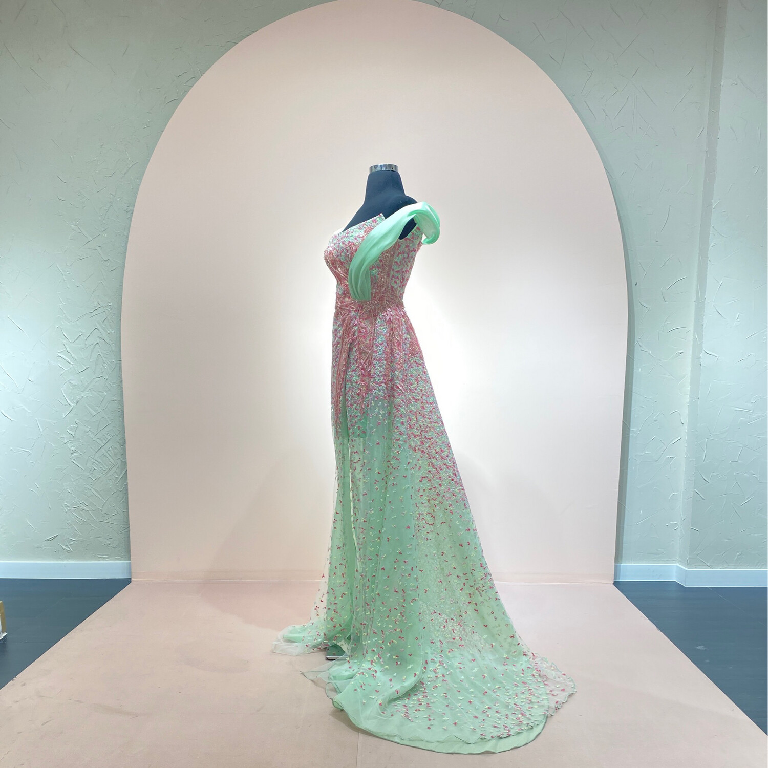 VESTIDO LARGO CORTE SIRENA TALLA 42 COLOR VERDE