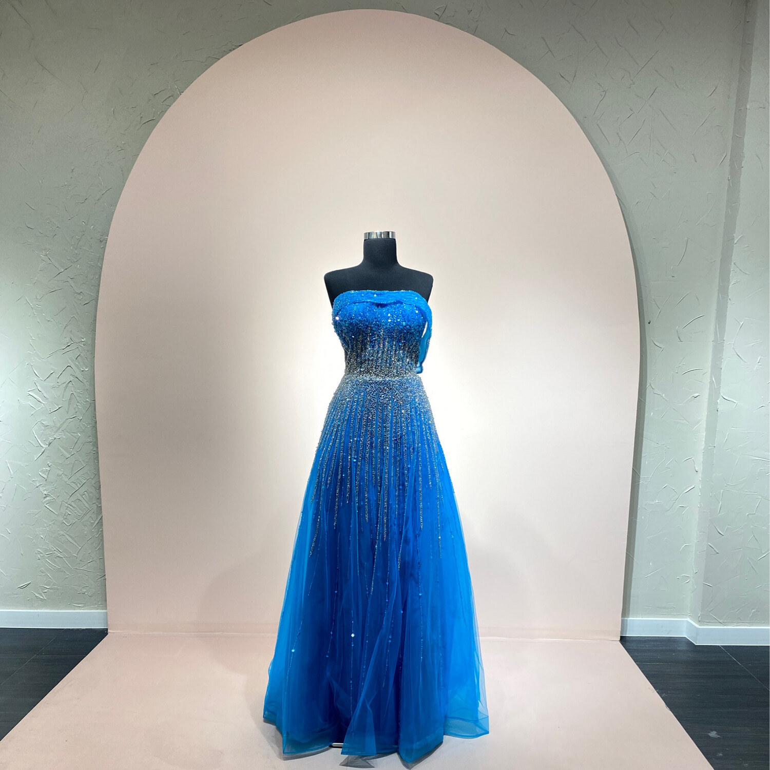 VESTIDO LARGO COLOR AZUL TALLA 14/M