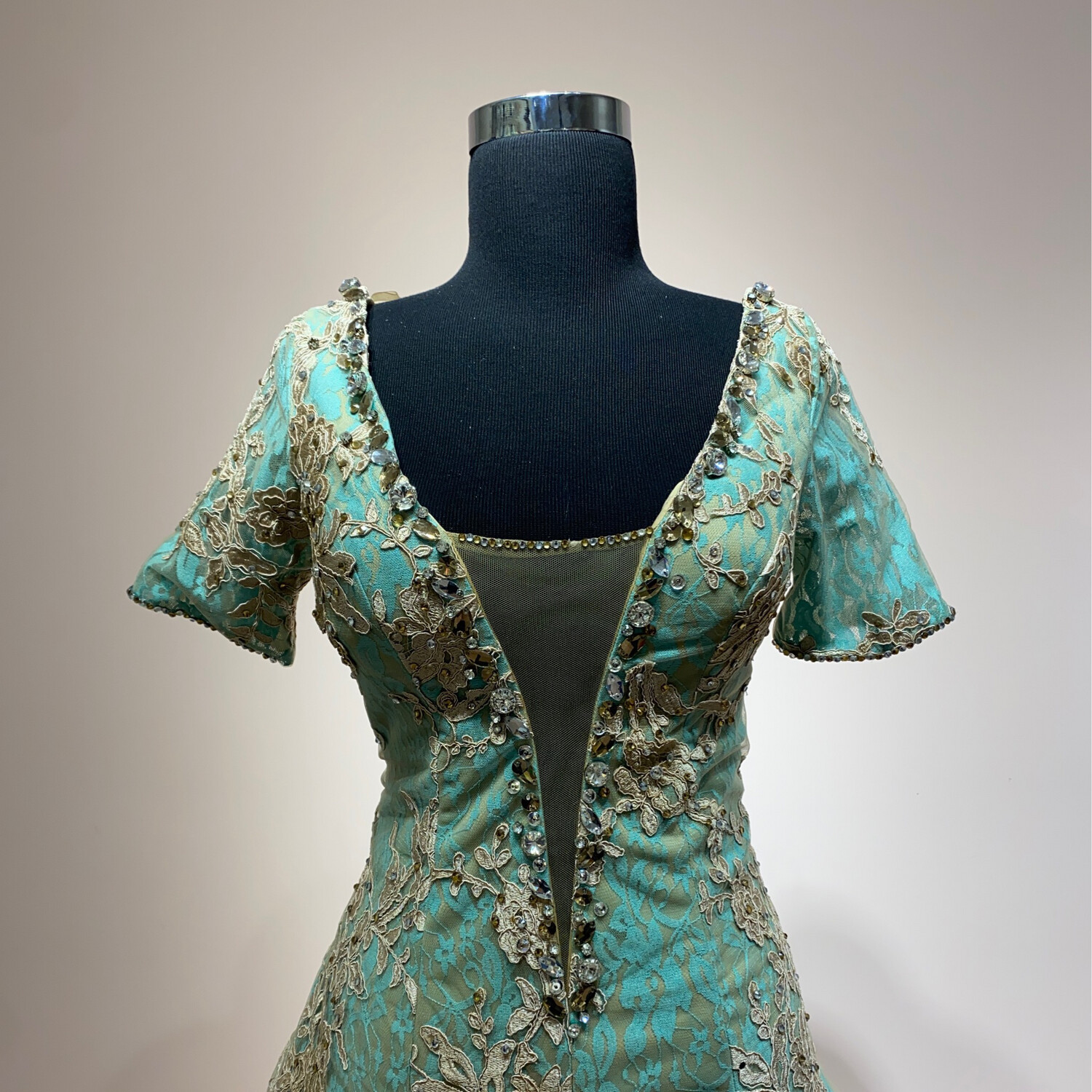 Talla 44 - Aqua / Beige