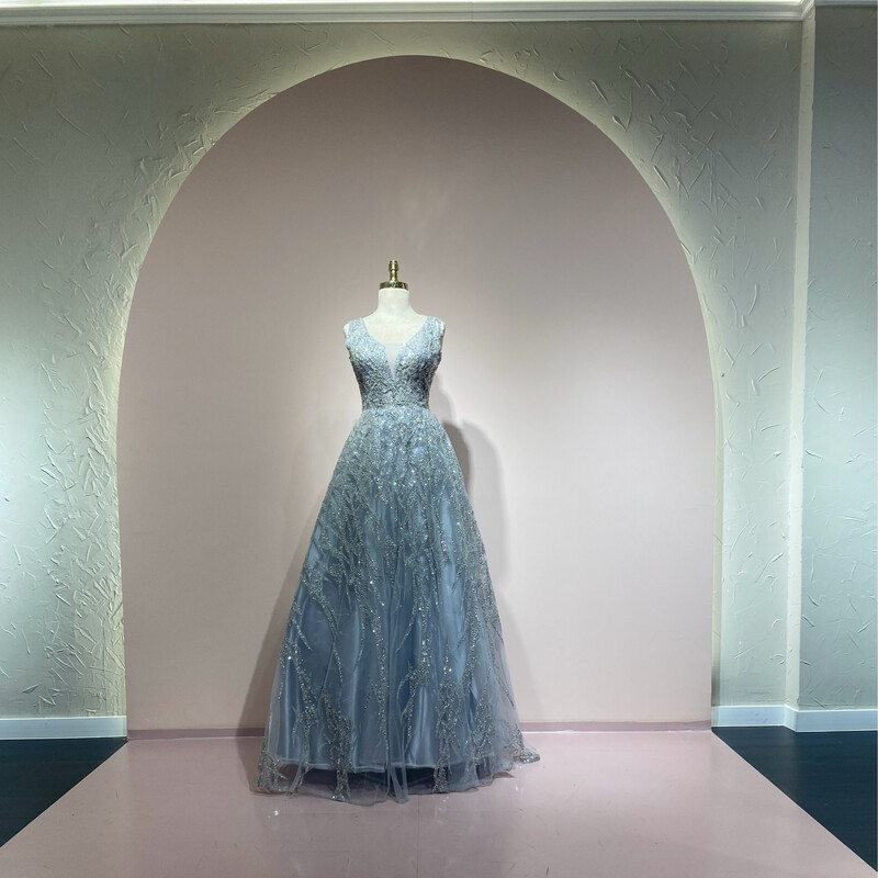 Vestido Largo Color Plateado Talla 44/12