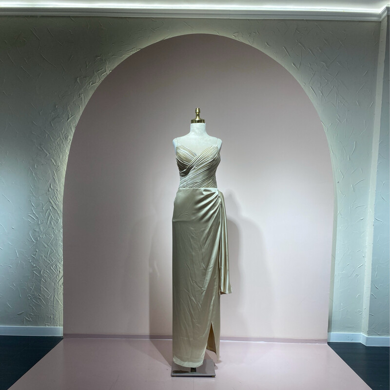 Vestido largo crema varias tallas