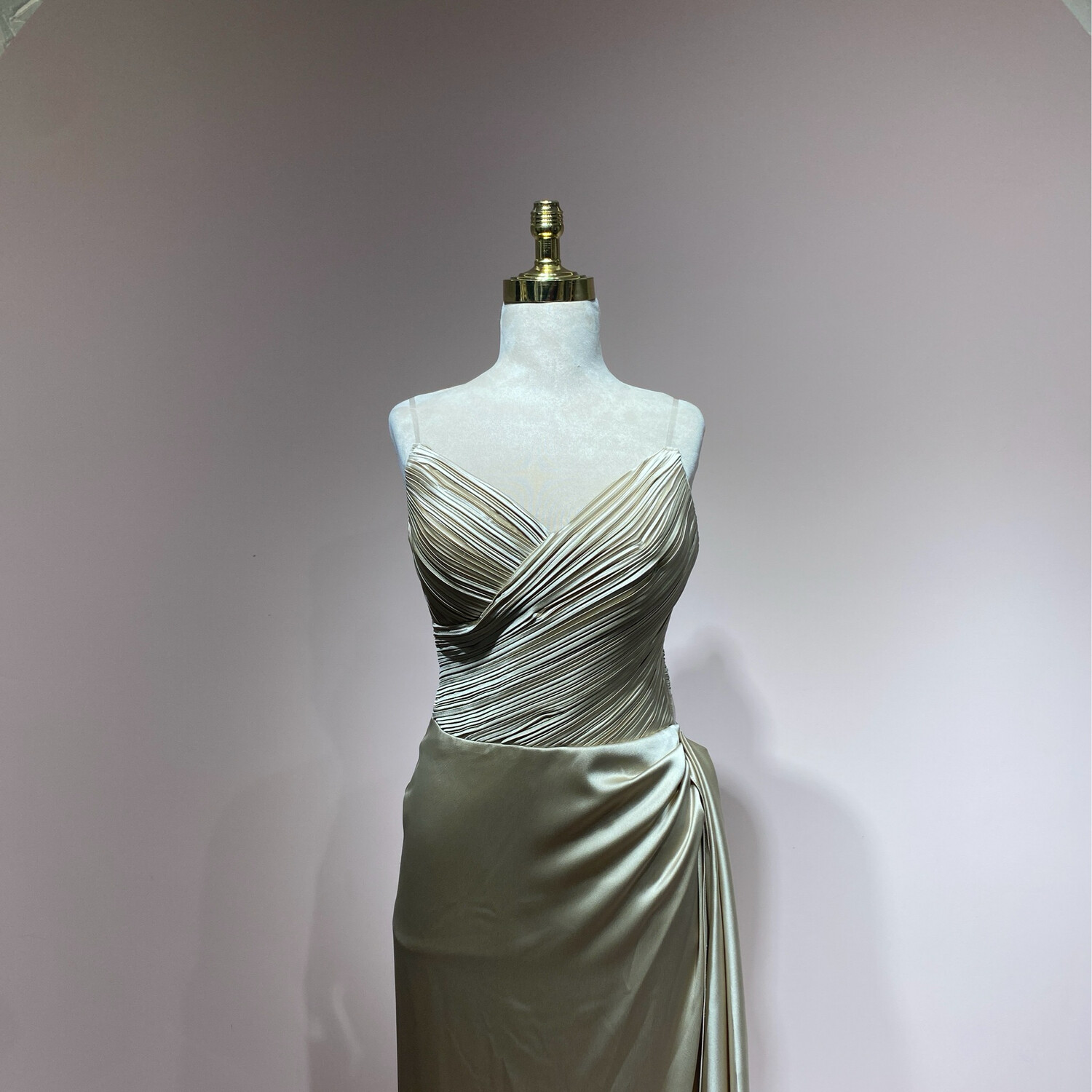 Vestido largo crema varias tallas