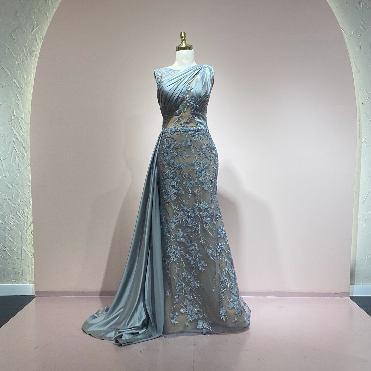 VENDIDO 2025 - Vestido largo color gris talla 44/12 VENDIDO 2025 - Vestido largo color gris talla 44/12