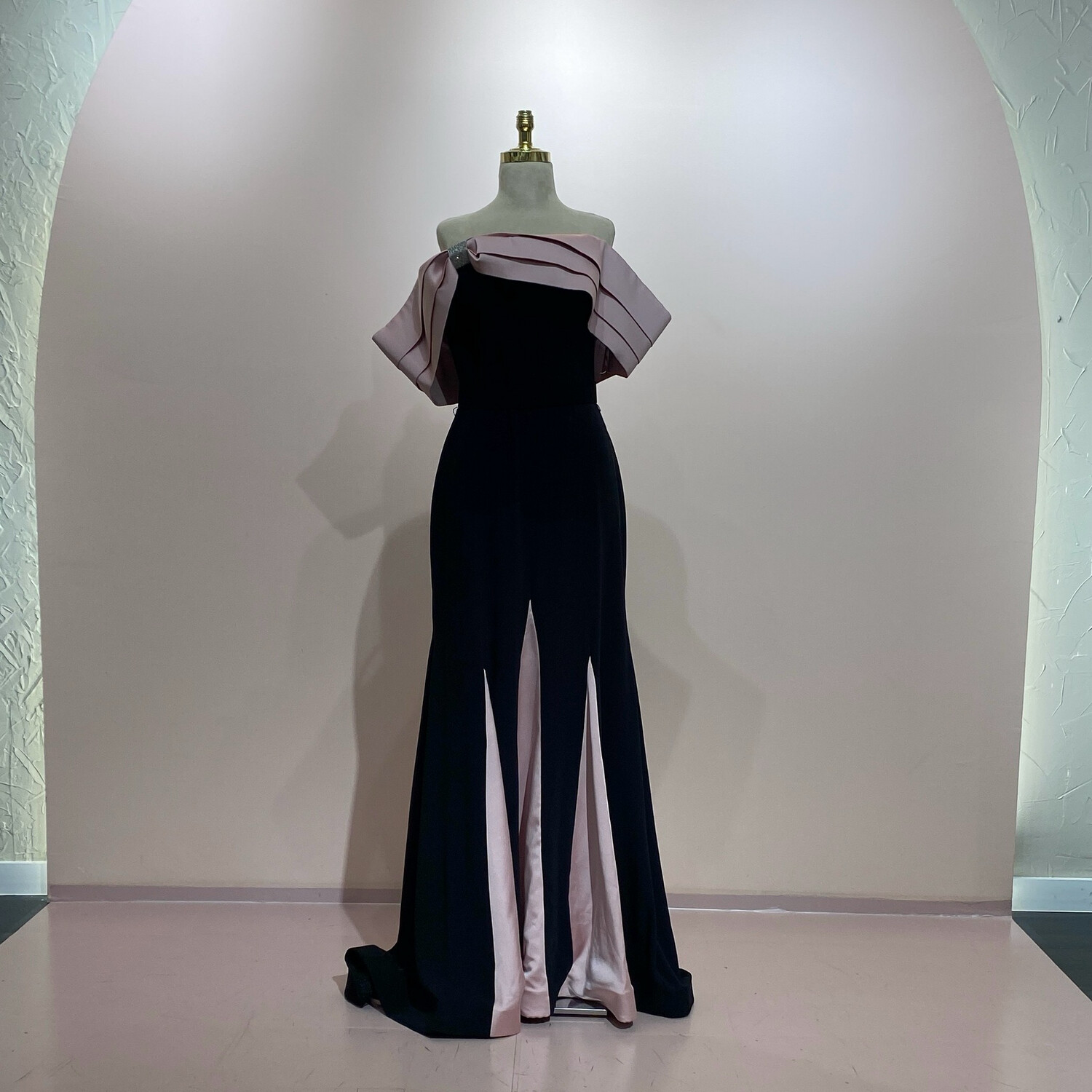 Vestido negro rosado talla 44