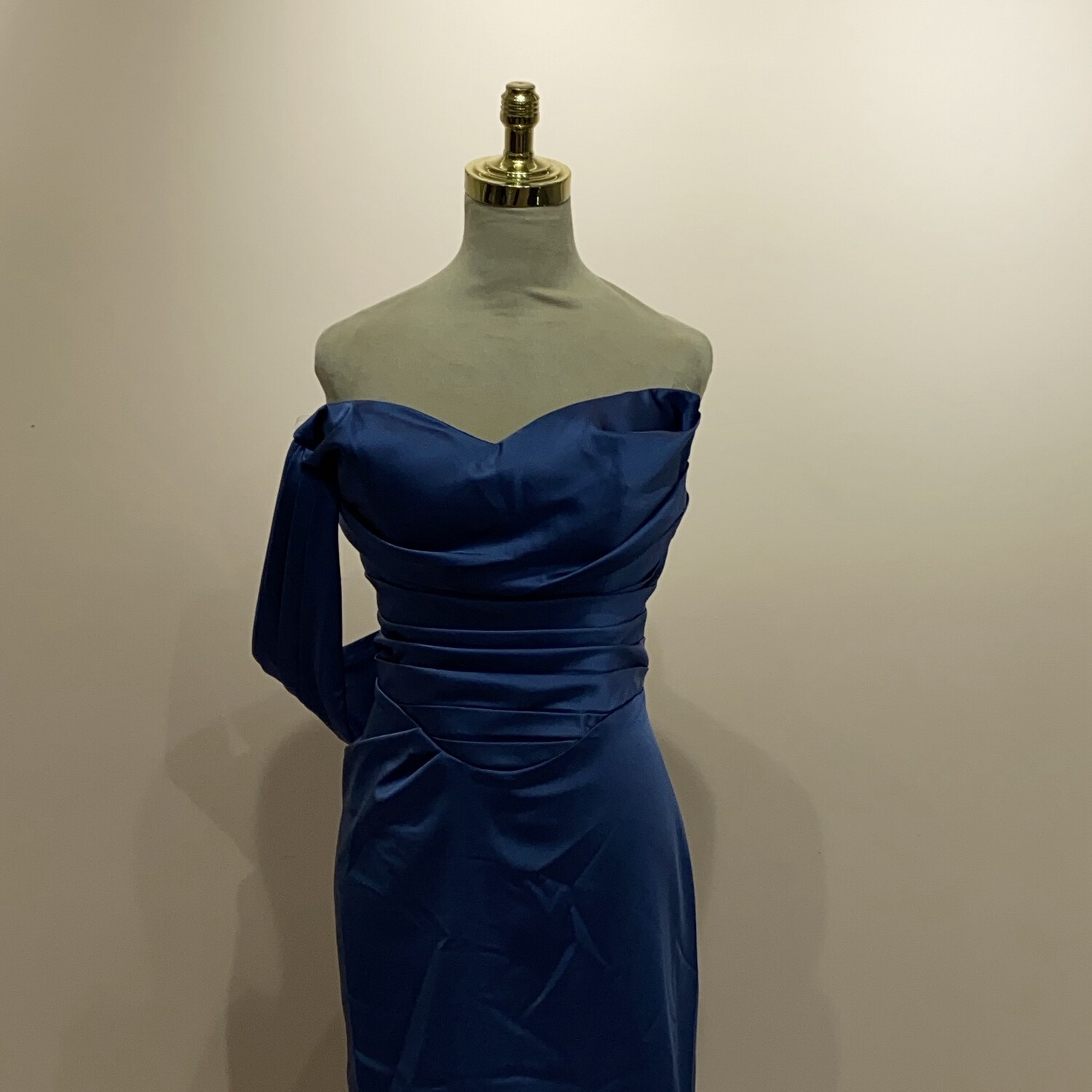 Vestido largo azul indigo talla 48