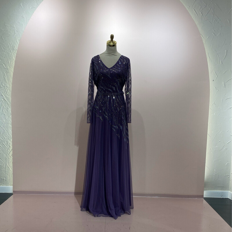 Vestido largo morado talla  48 - 50