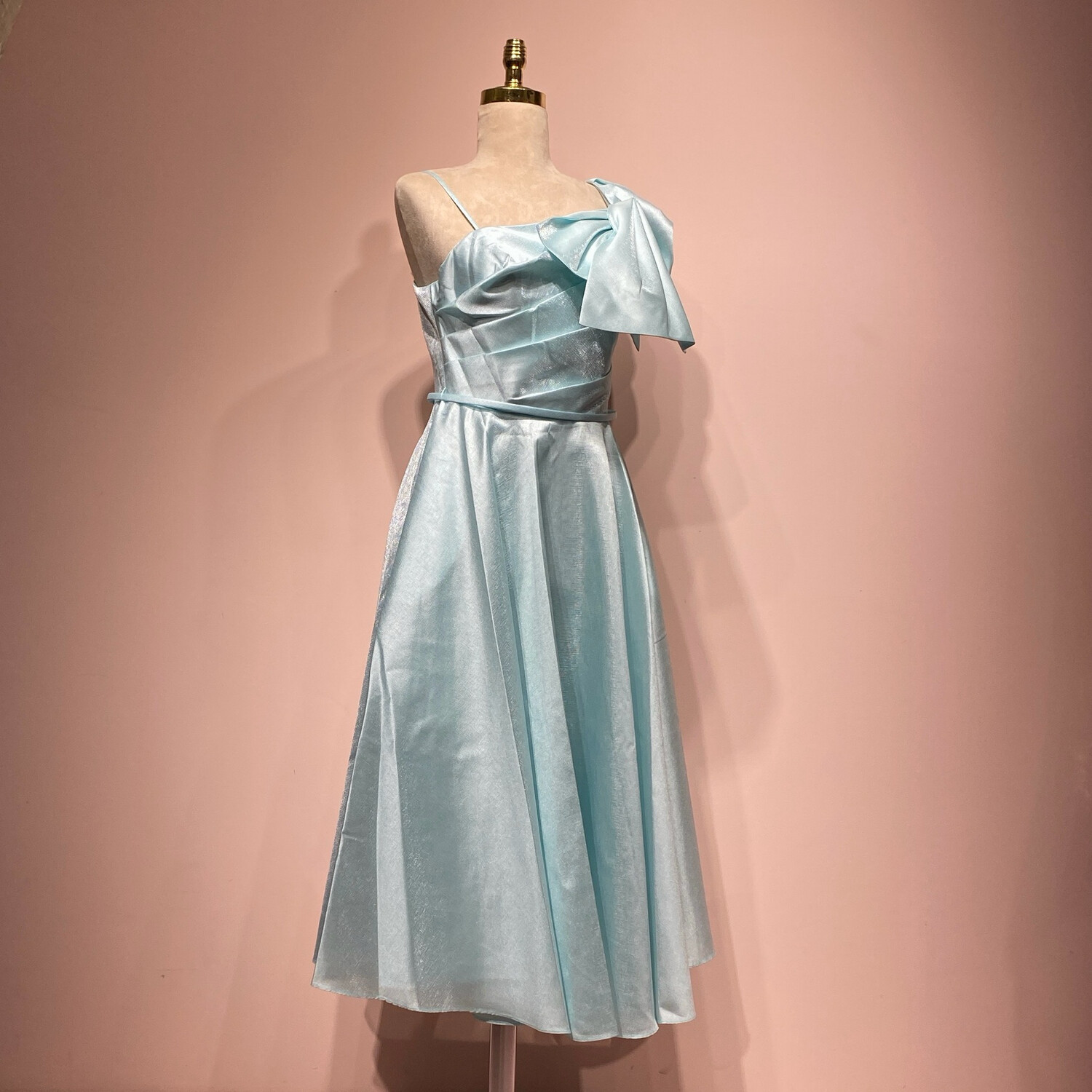 Vestido corto celeste talla 36/38/40/42