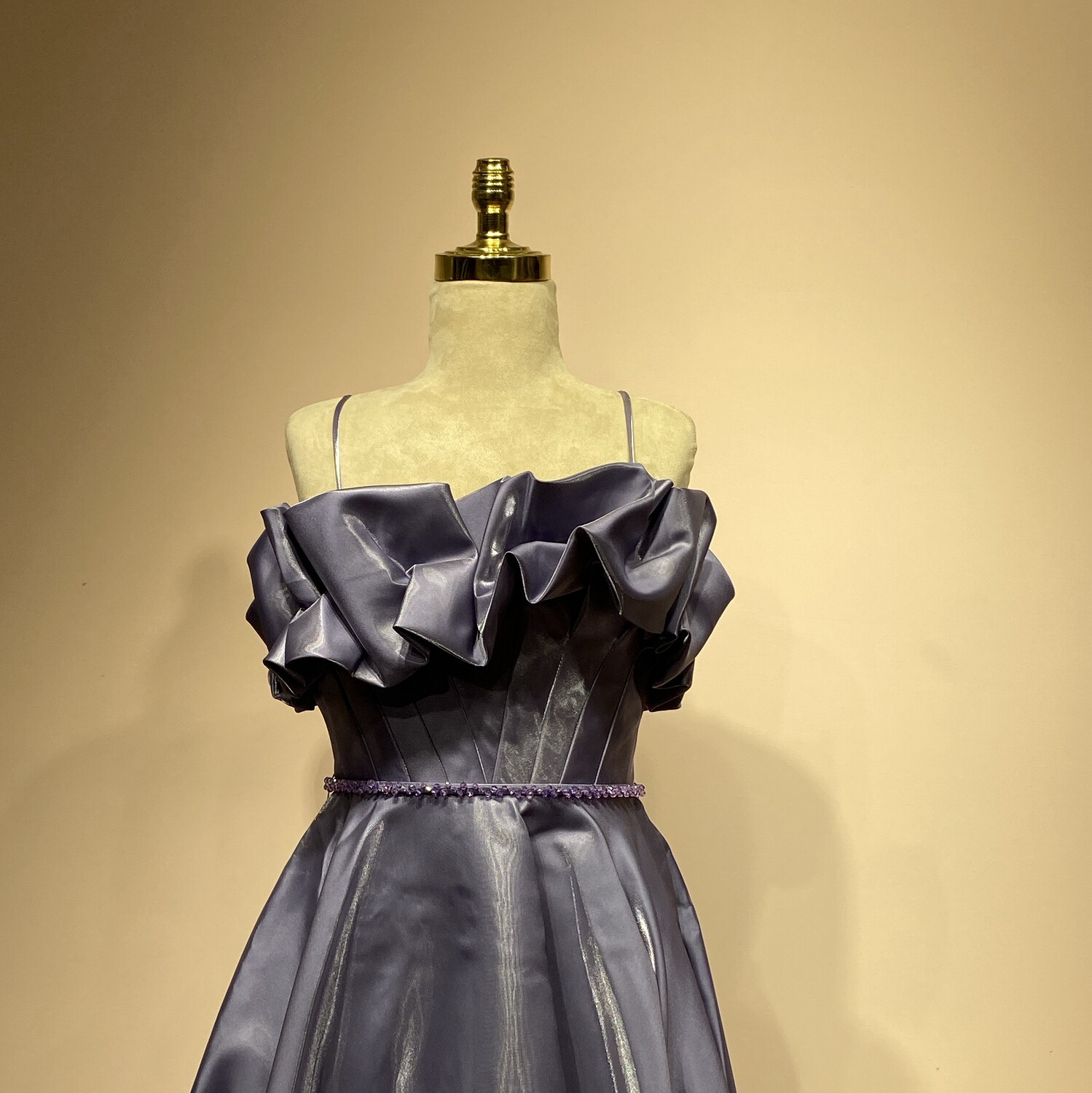 Vestido corto morado talla 36/38/40/42