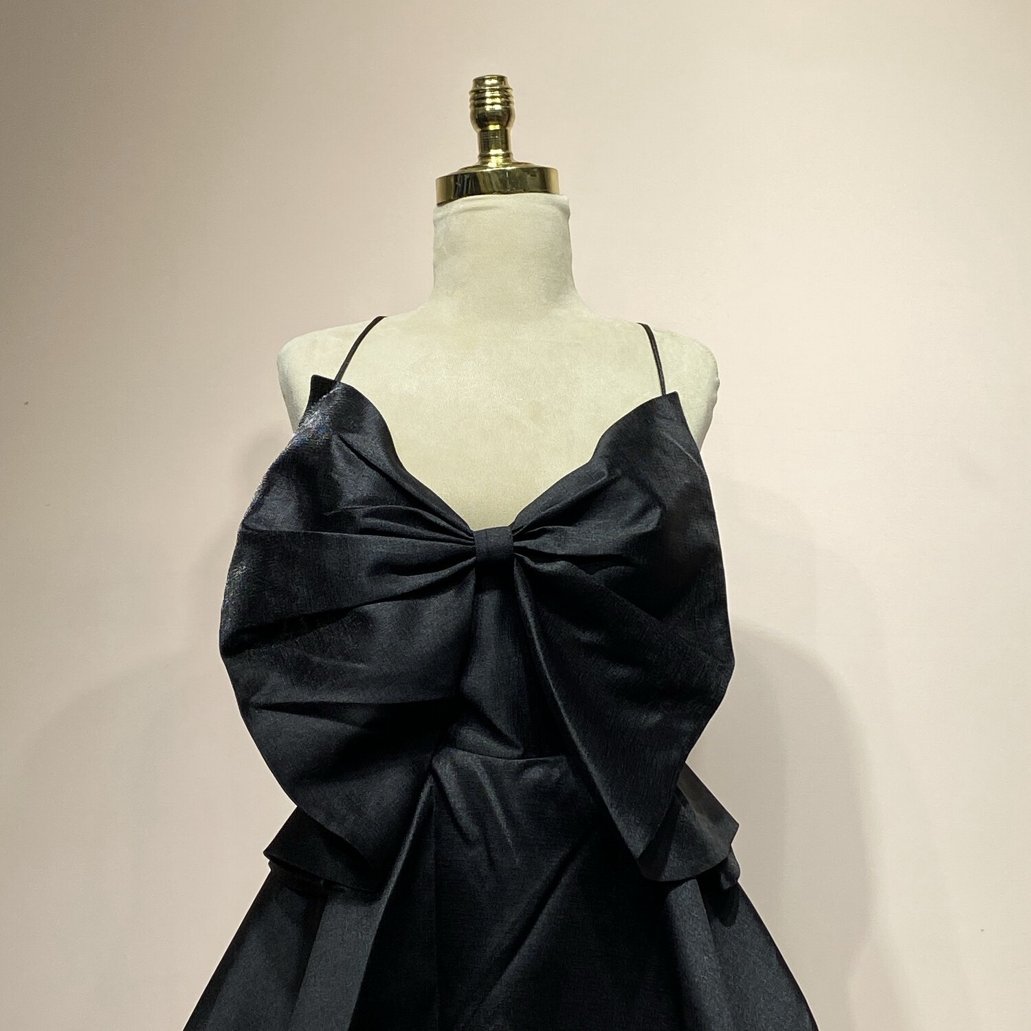 Vestido corto negro talla 36/38/40/42