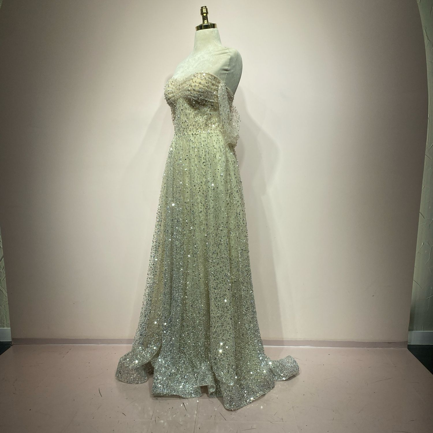 Vestido largo nude talla 22/44