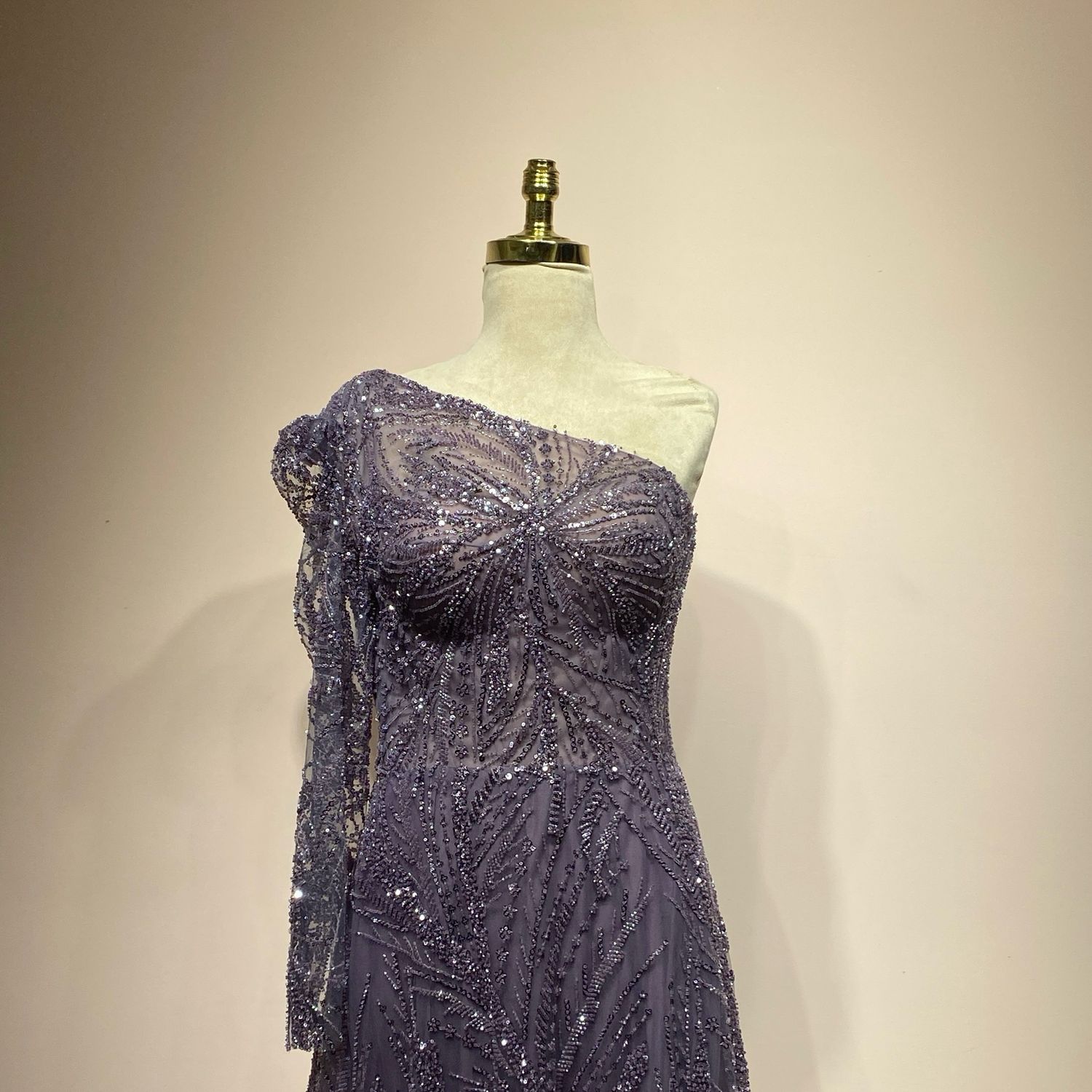 Vestido largo morado talla 44/12