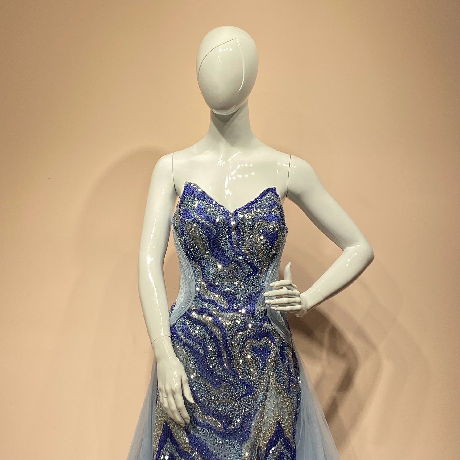 Vestido largo sirena color azul talla 14 Vestido largo sirena color azul talla 14