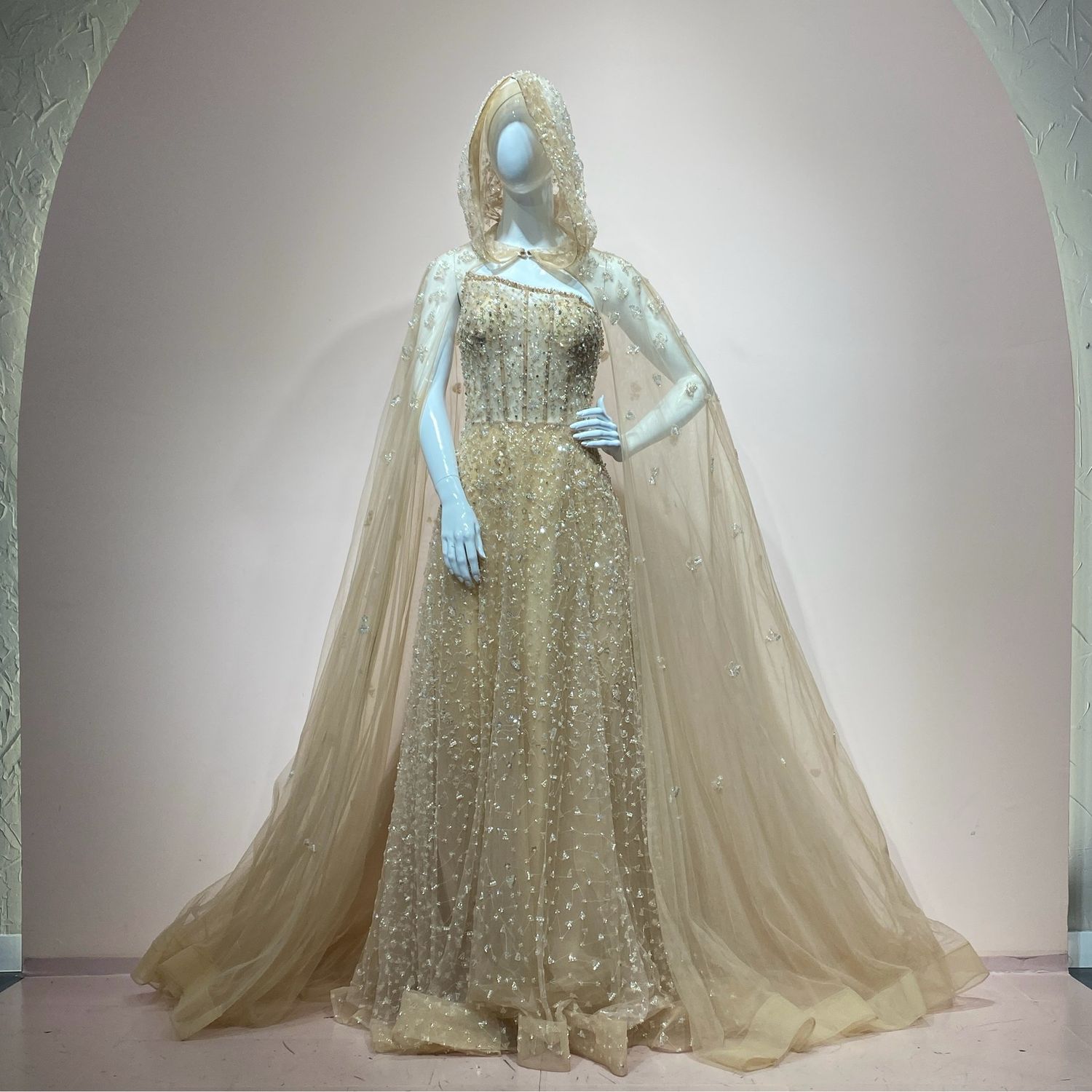 Vestido Largo Color Beige Talla 12 