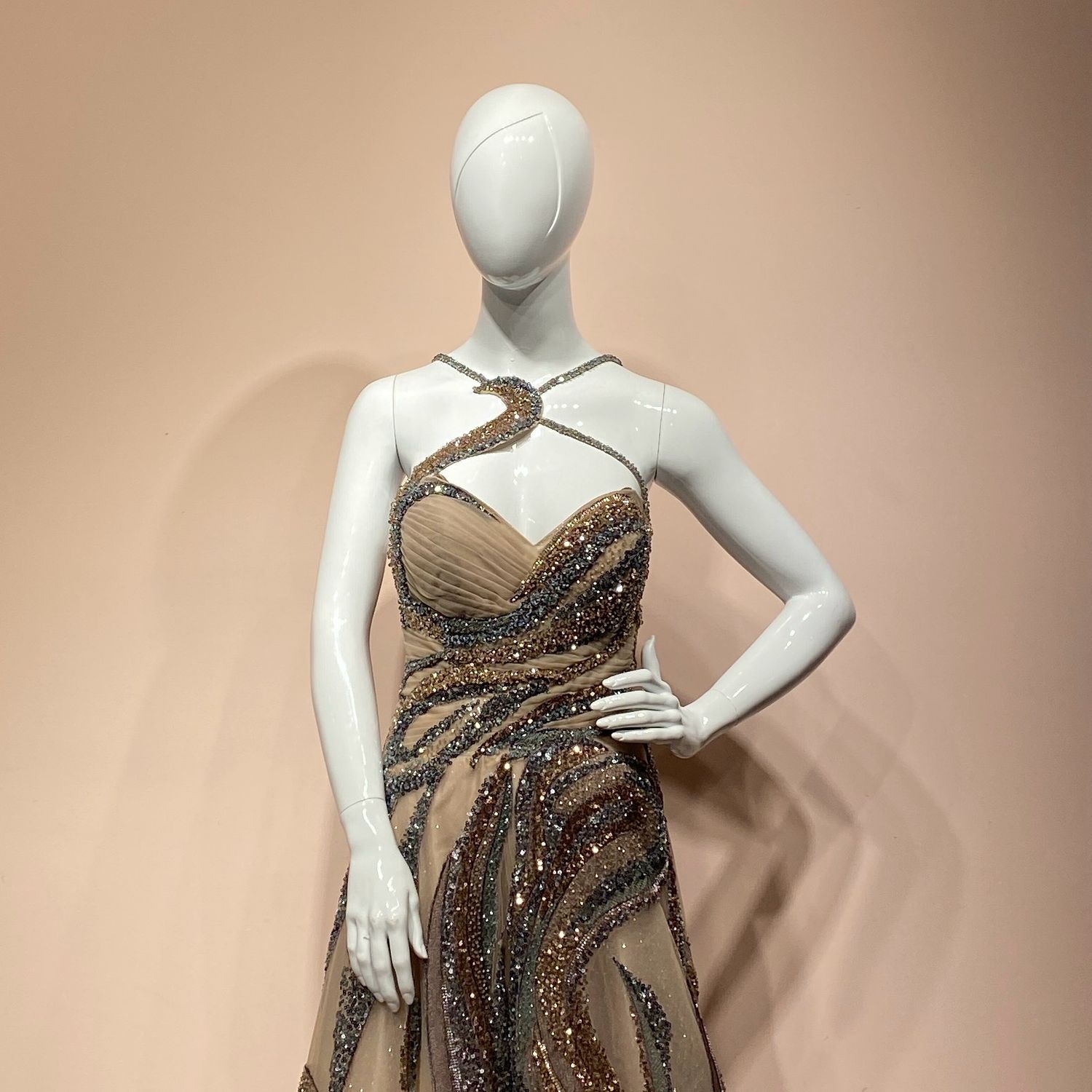 Vestido largo bronce talla 14