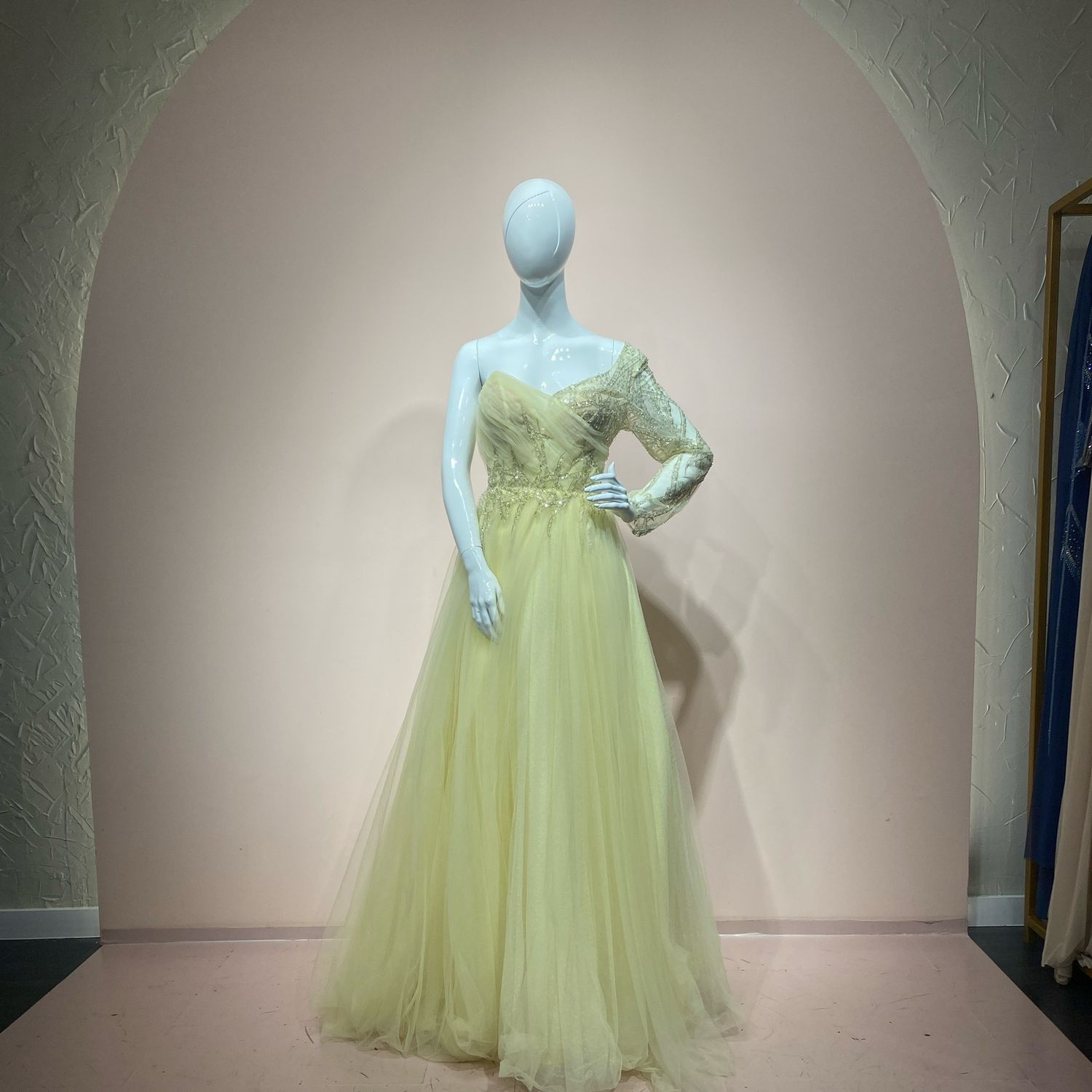 REBAJADO - Vestido largo - Amarillo - Talla 10