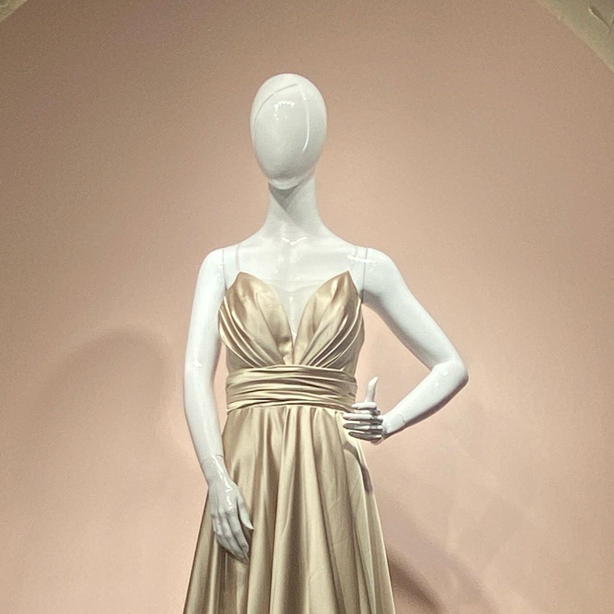 Vestido Largo,	Champange	,Talla	40