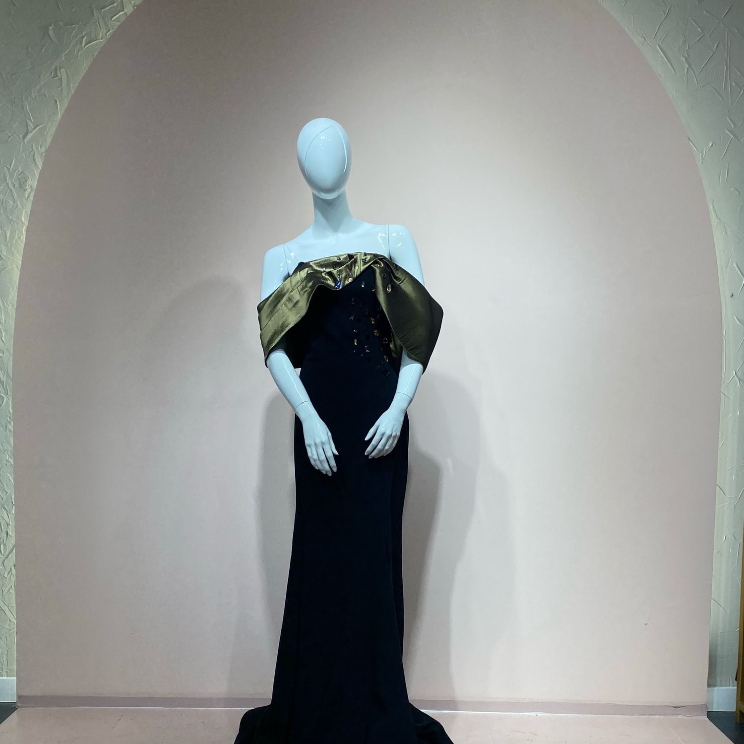 VENDIDO 2025 - Vestido largo negro talla 44/12