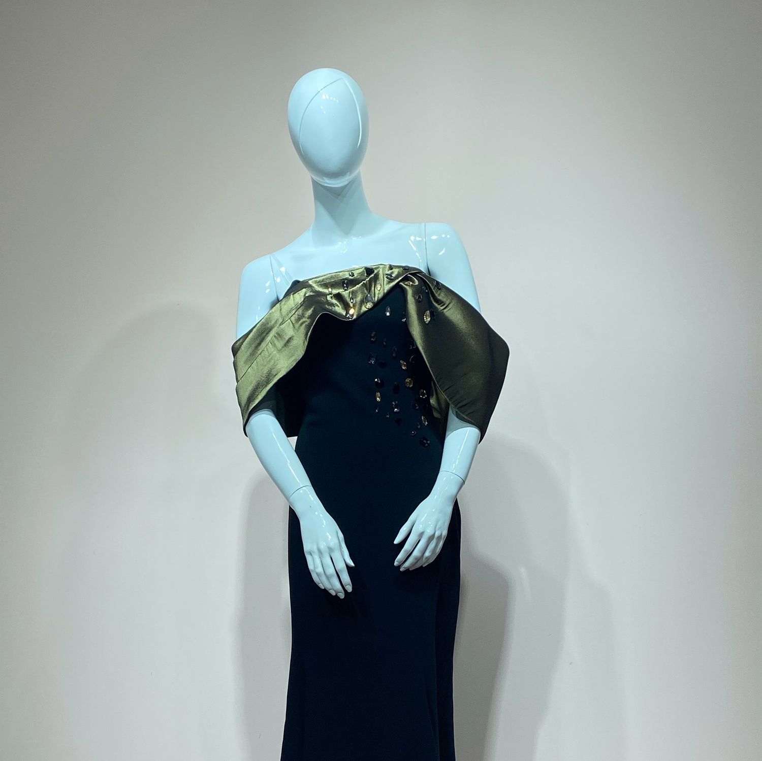 VENDIDO 2025 - Vestido largo negro talla 44/12