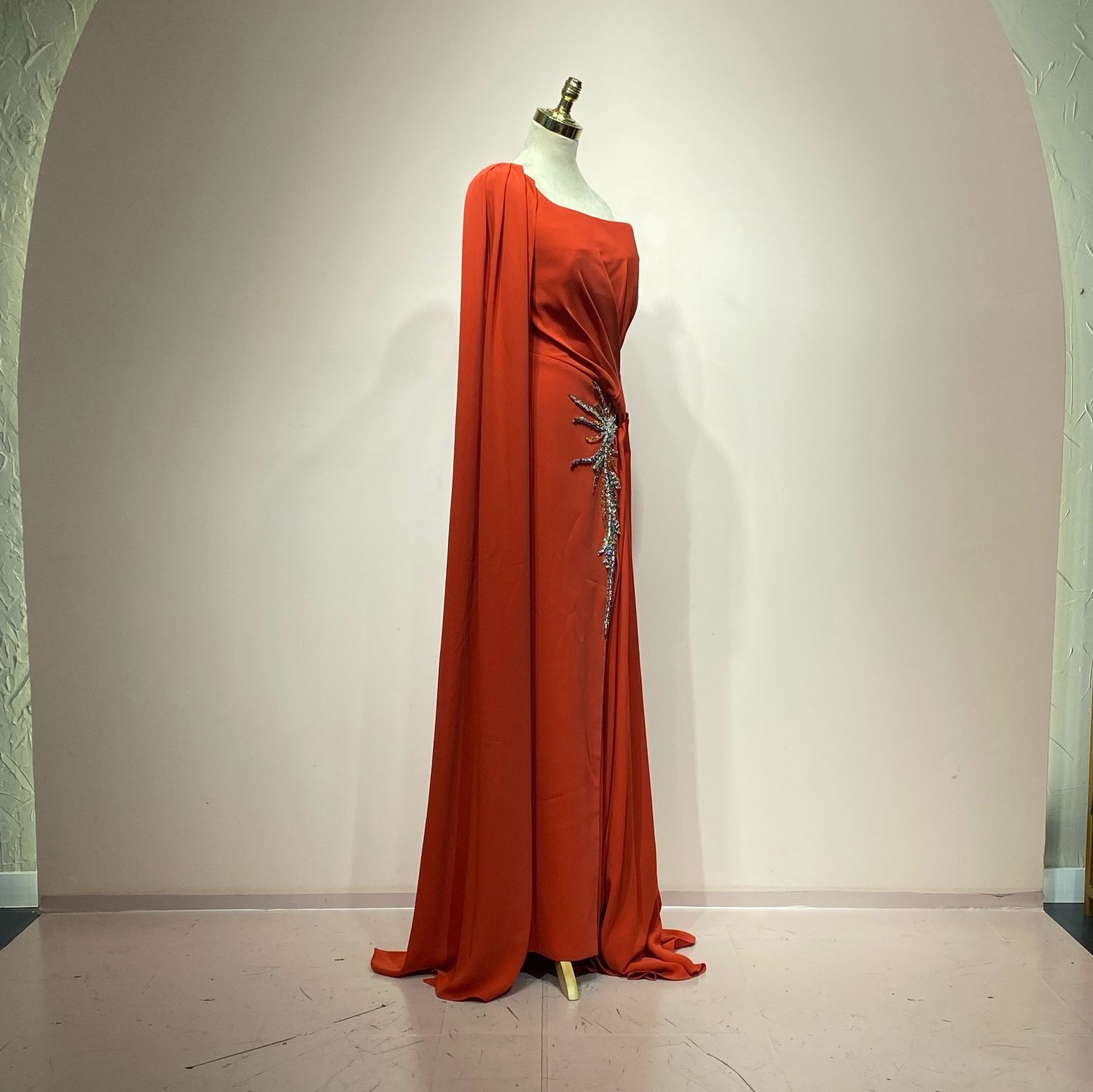 VENDIDO 2025 - Vestido largo coral talla 38/6
