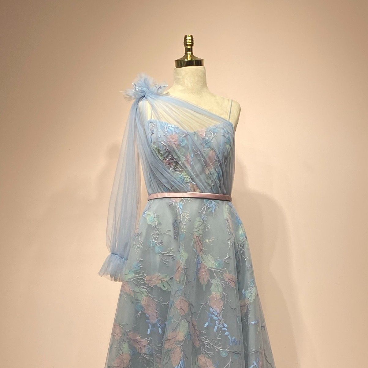 PRECIO REBAJADO -	Vestido	color	Azul/	Celeste	de	Talla: 	12