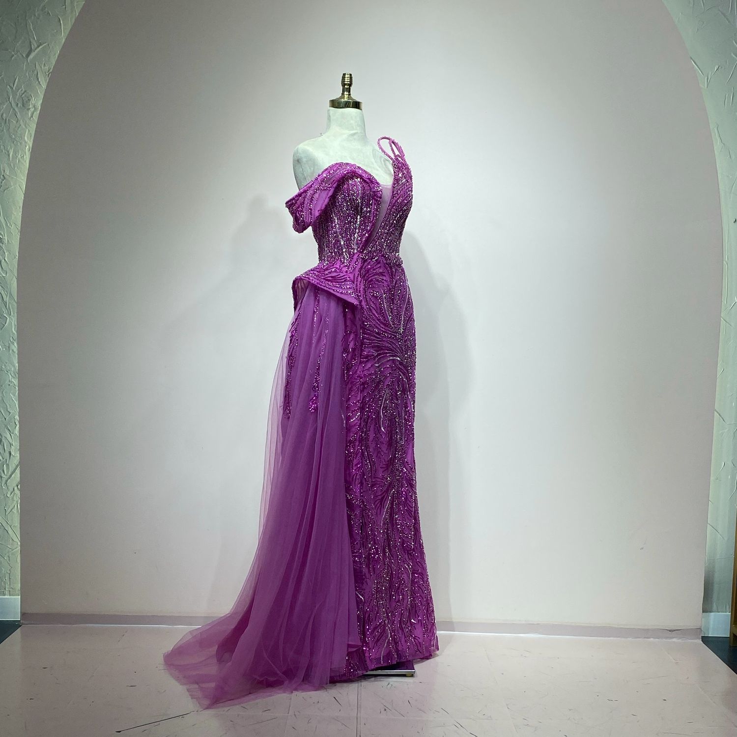 Vestido largo fucsia talla 46/14