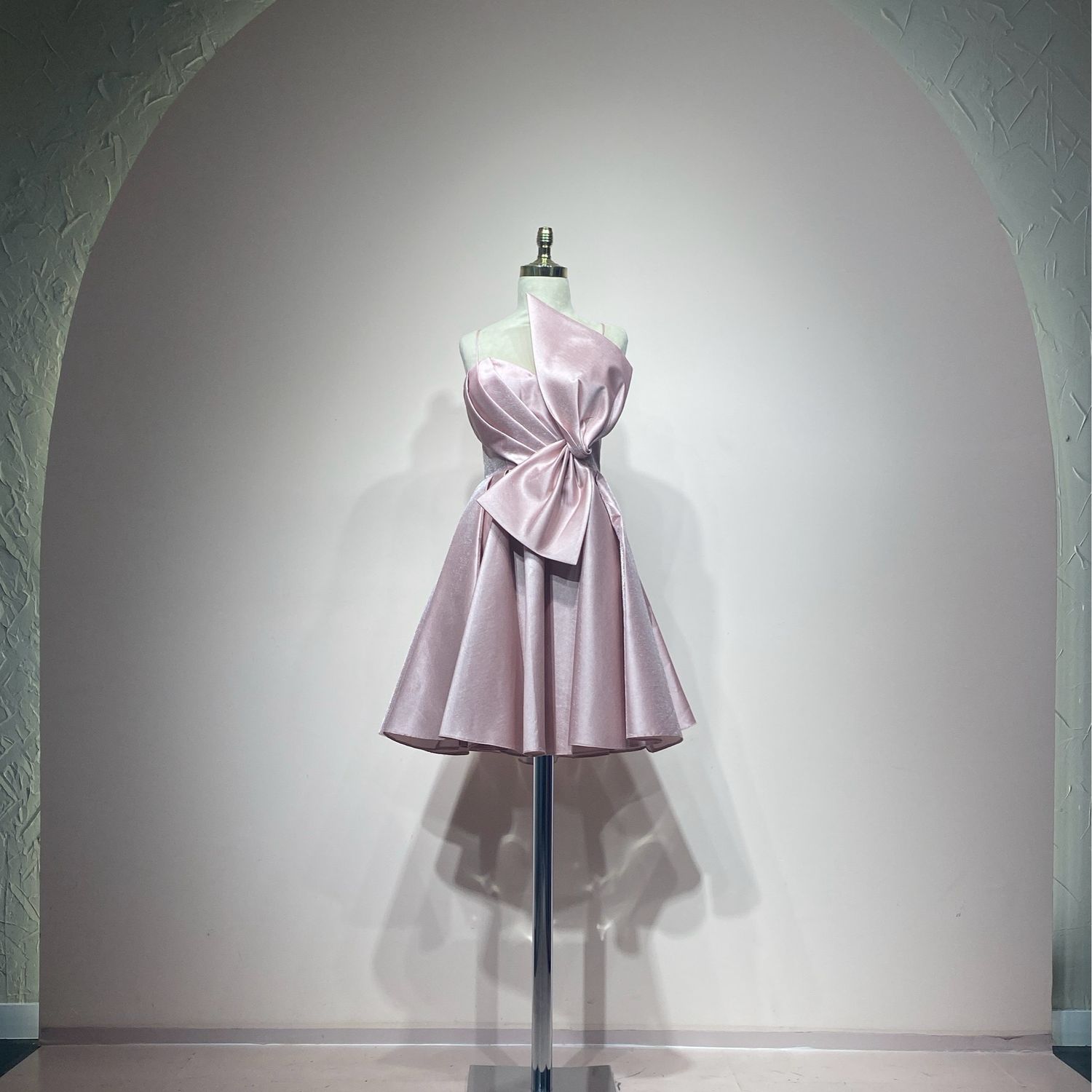 Vestido corto rosado talla 36