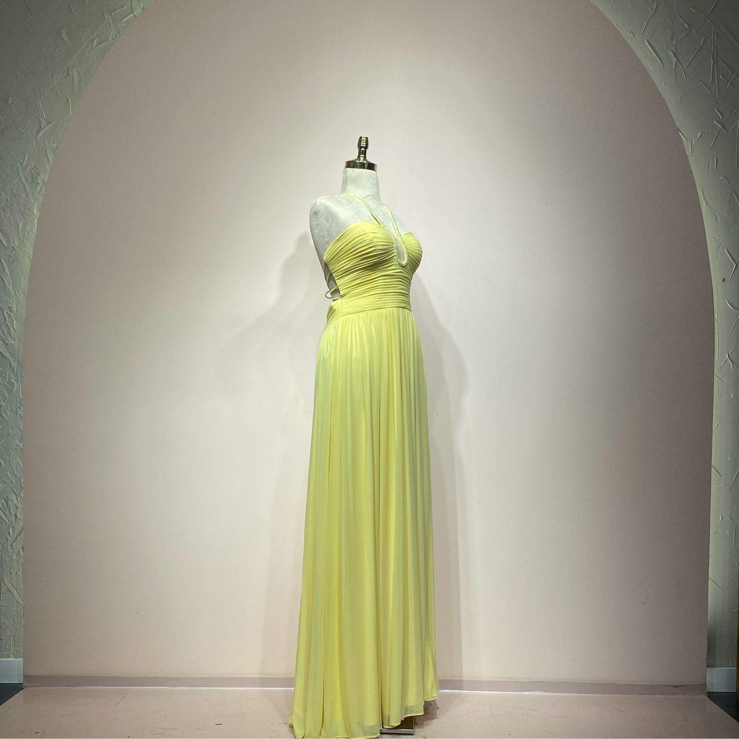 Vestido largo amarillo talla 12/44