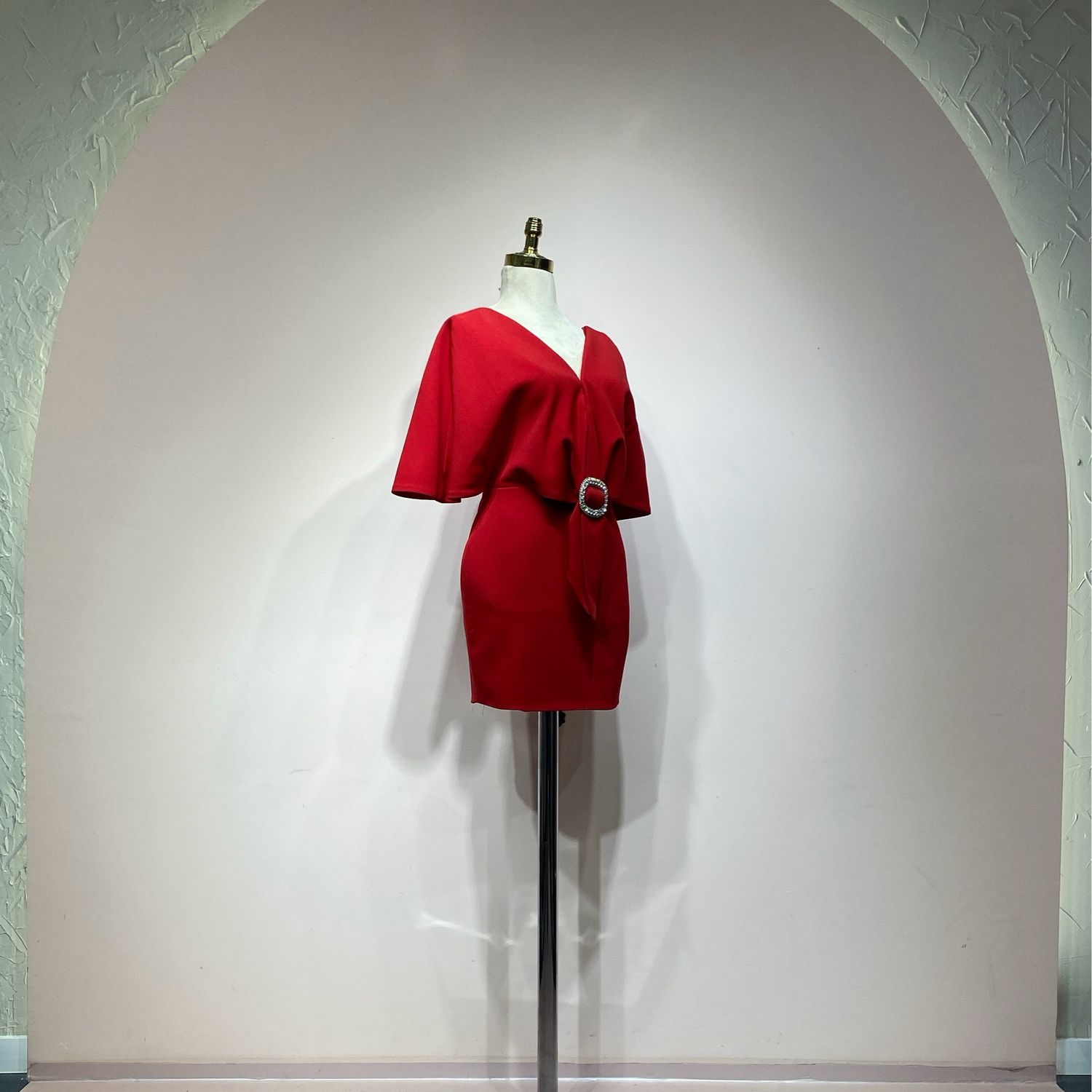 Vestido corto rojo talla 42