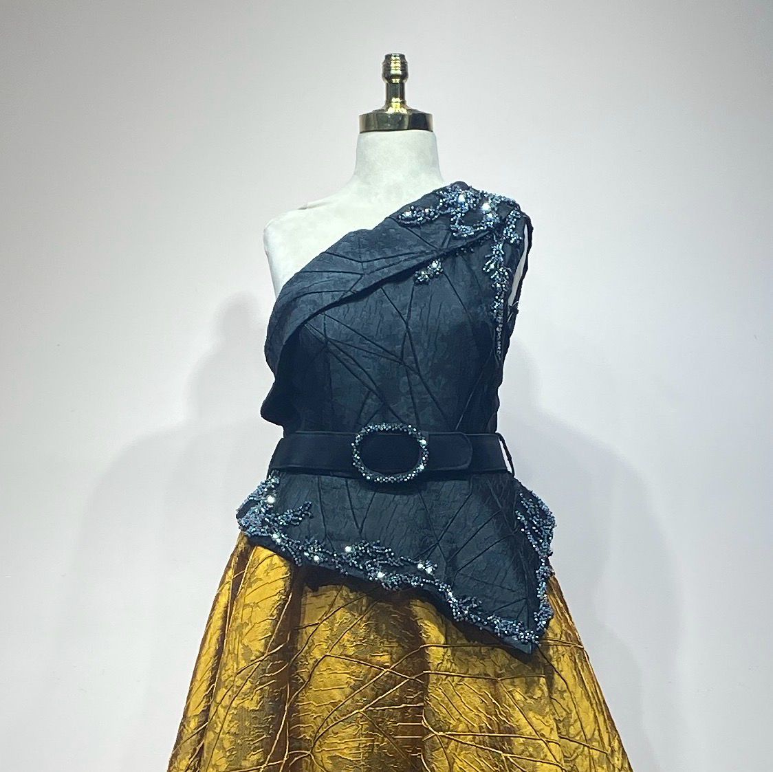 Vestido negro/amarillo talla 44/12