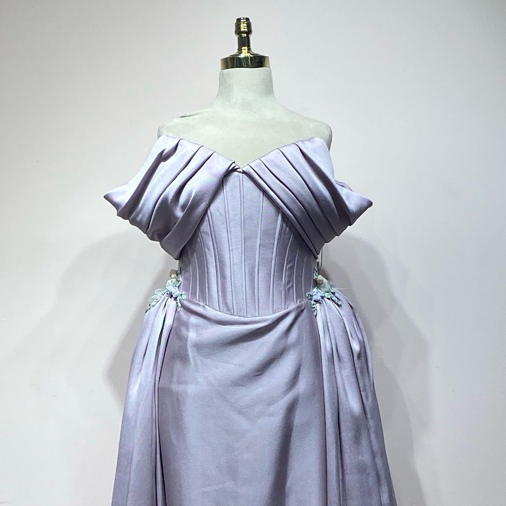Vestido lila corte sirena