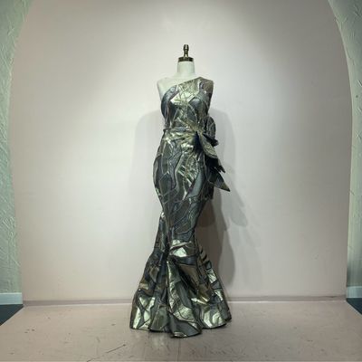 Vestido dorado sirena talla 44/12