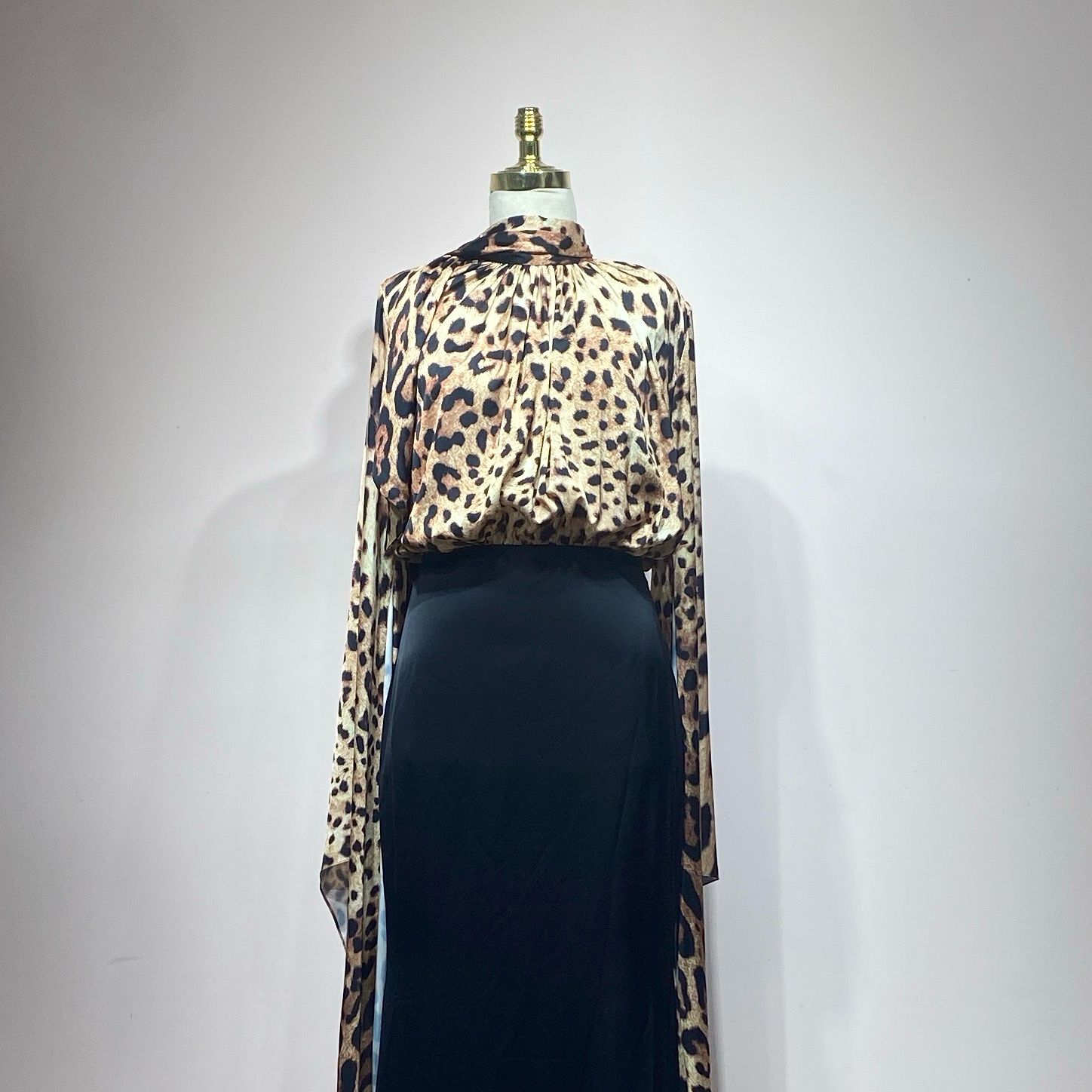 Vestido negro print sirena talla/2/3/4