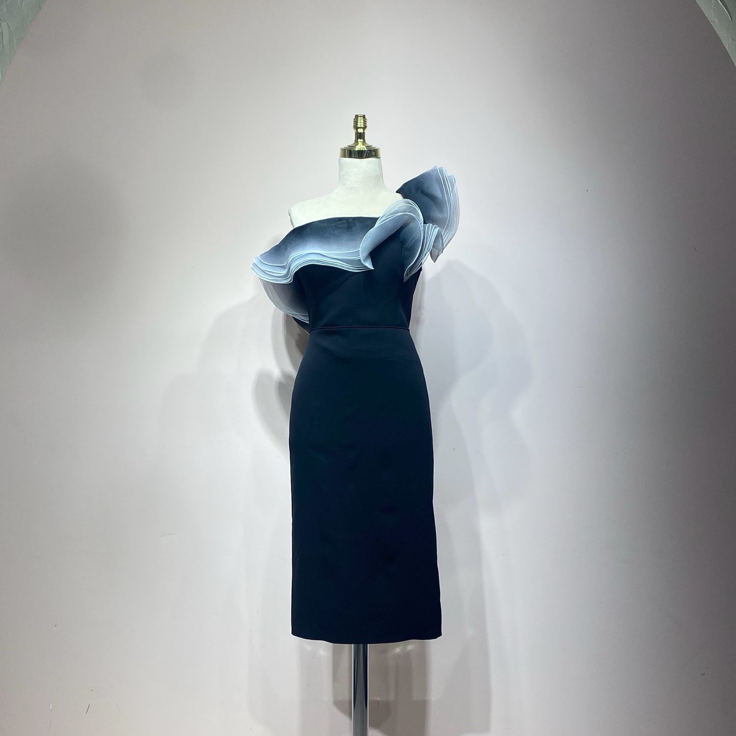 Vestido negro corto talla 46/48