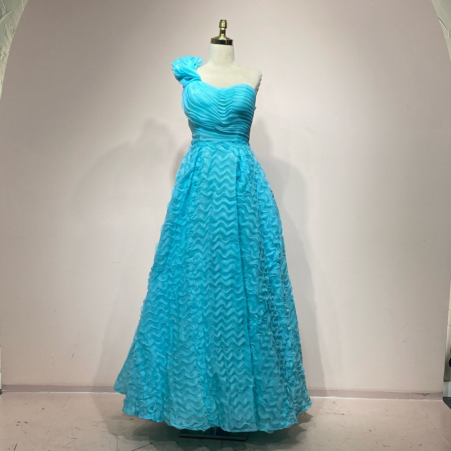 Vestido celeste corte a talla 42/10
