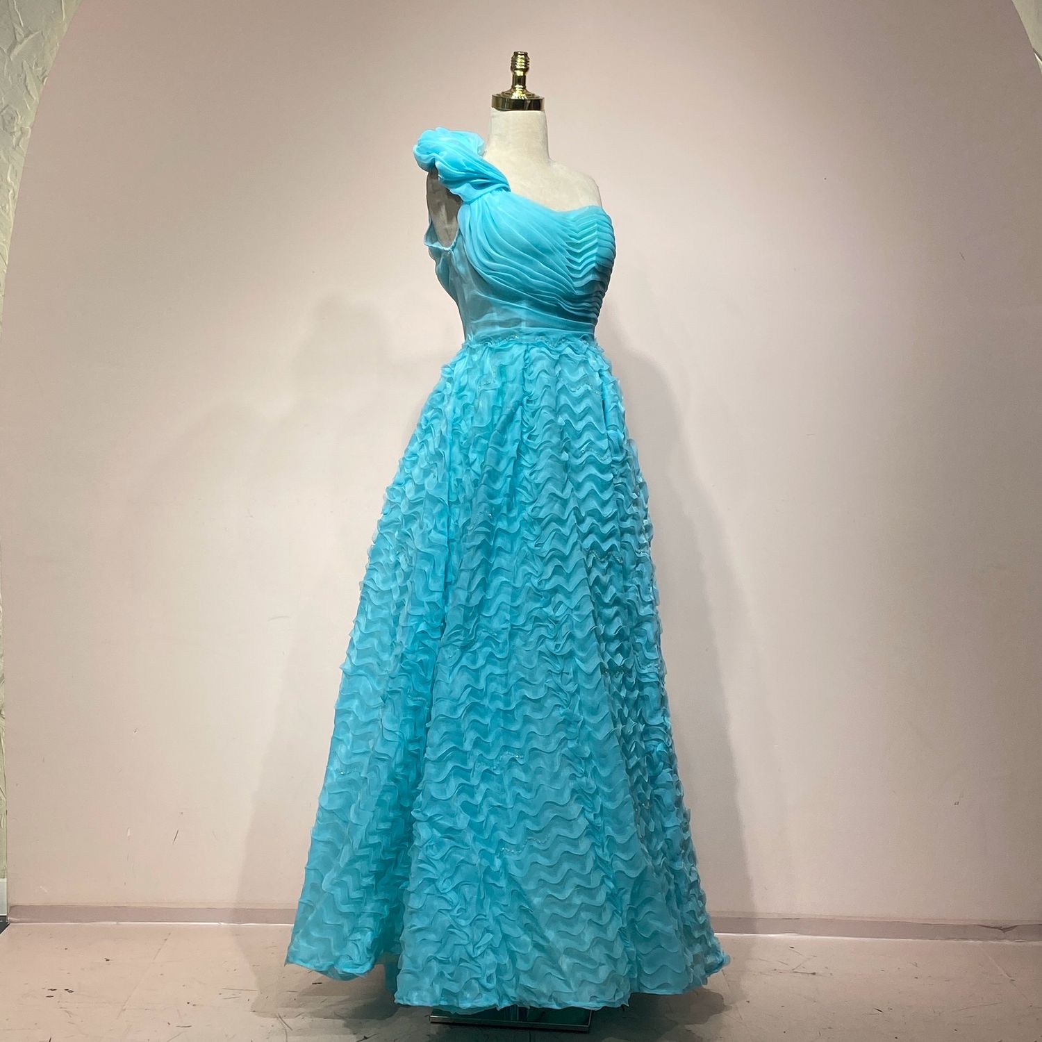 Vestido celeste corte a talla 42/10