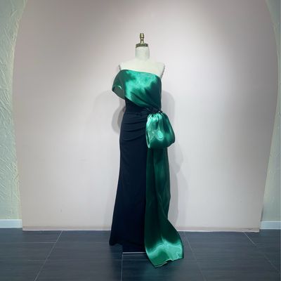 Vestido corte sirena negro talla 40/8
