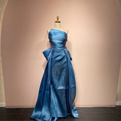 Vestido corte a sky blue talla 38/6