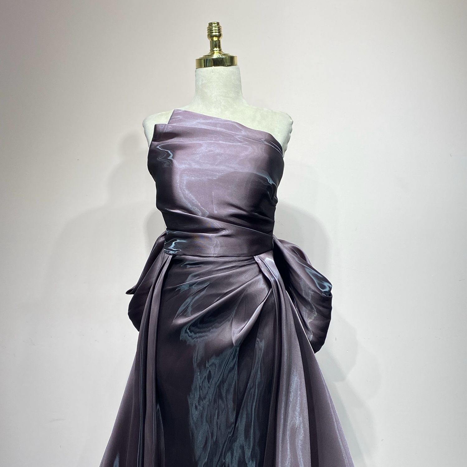 Vestido morado corte A de talla 44