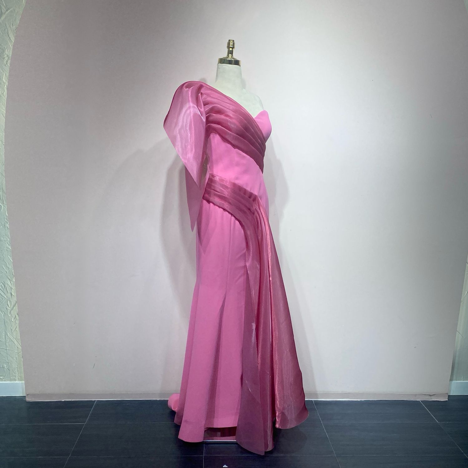 Vestido rosado sirena talla 42/10