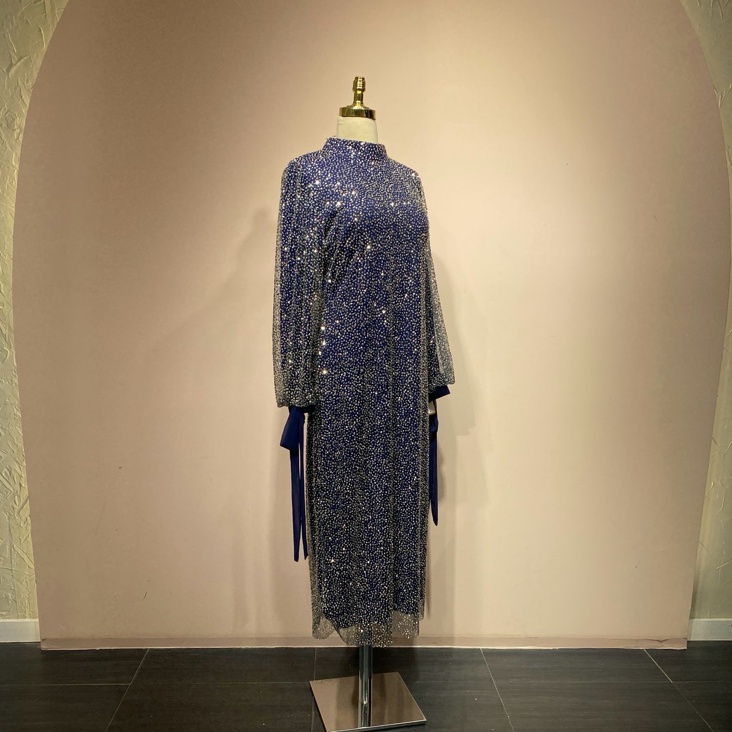 Vestido corte midi talla 48