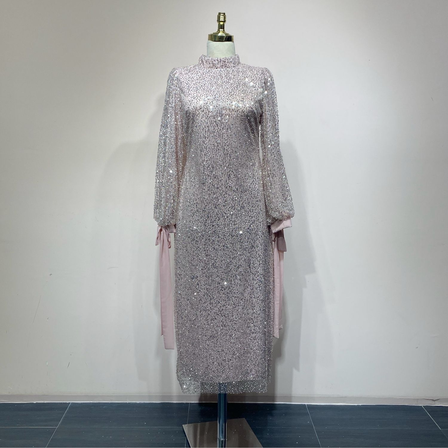 Vestido corte midi talla 40