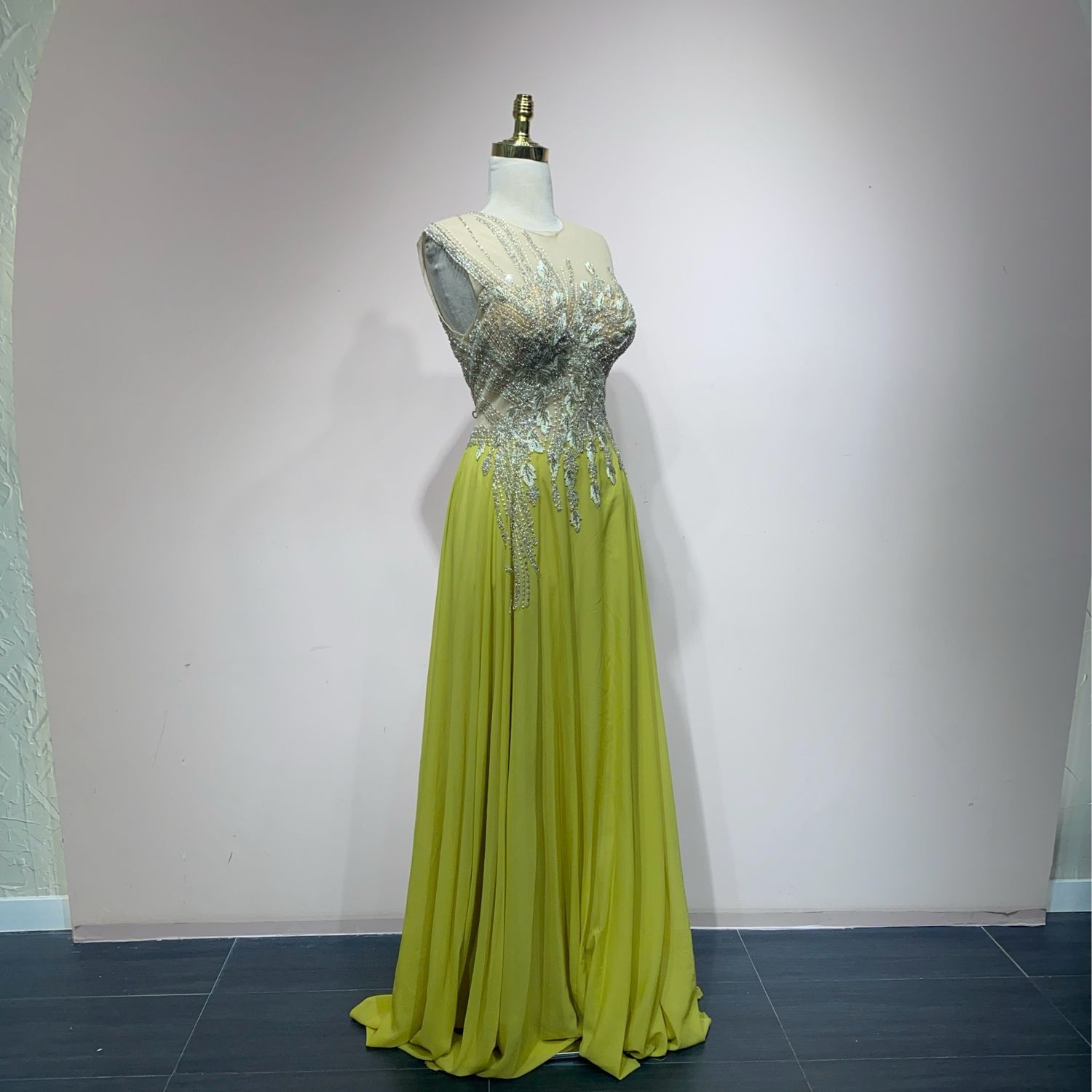 Vestido corte recto talla 42