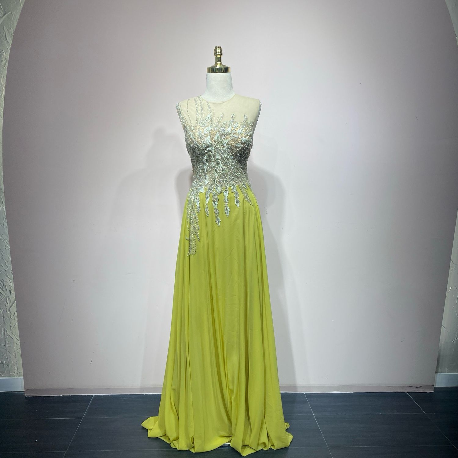 Vestido corte recto talla 42