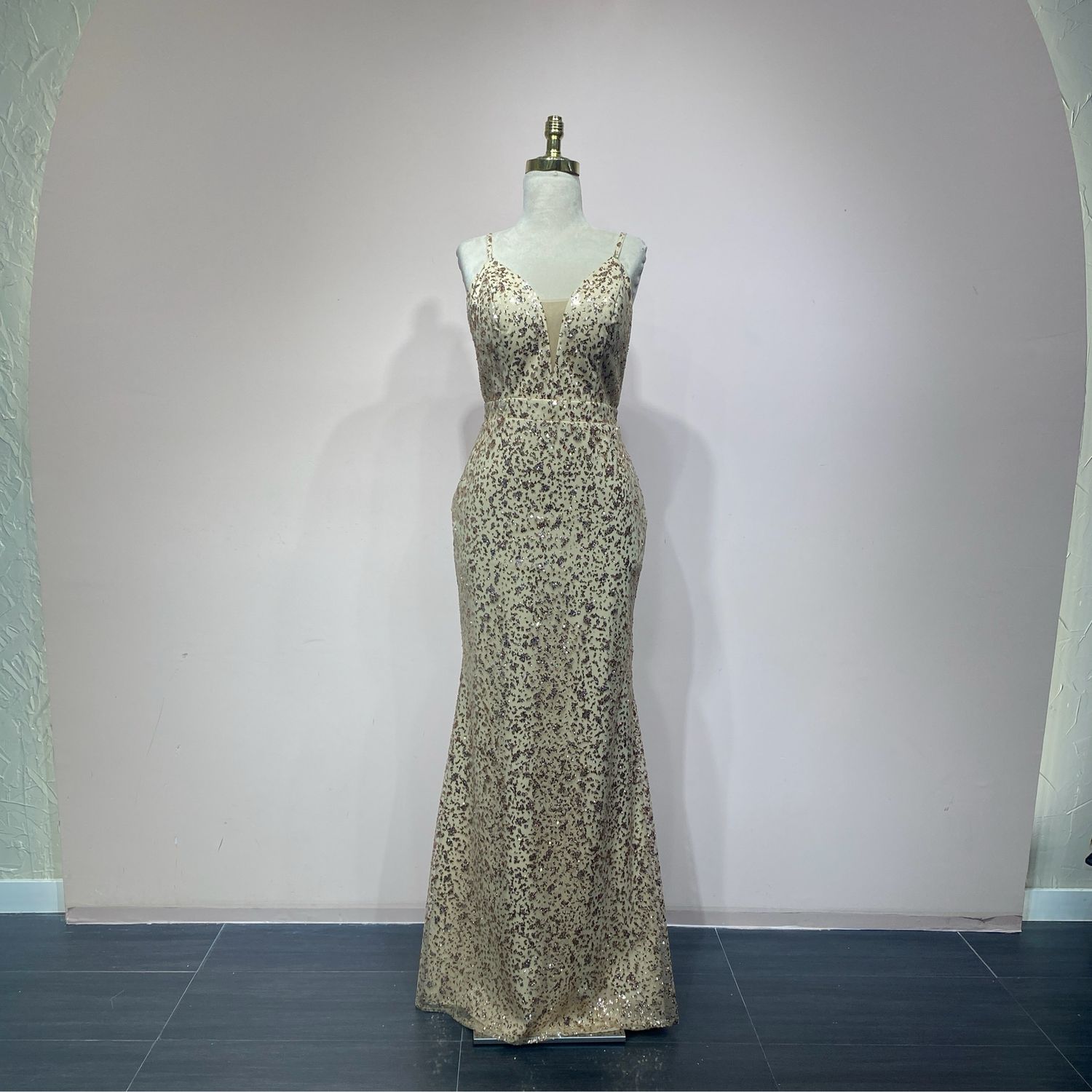 Vestido largo champagne talla 44